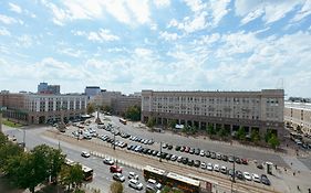 Plac Konstytucji 6 Grey - Bezpłatny garaż podziemny - Free Parking - Apartament dla 4 osób